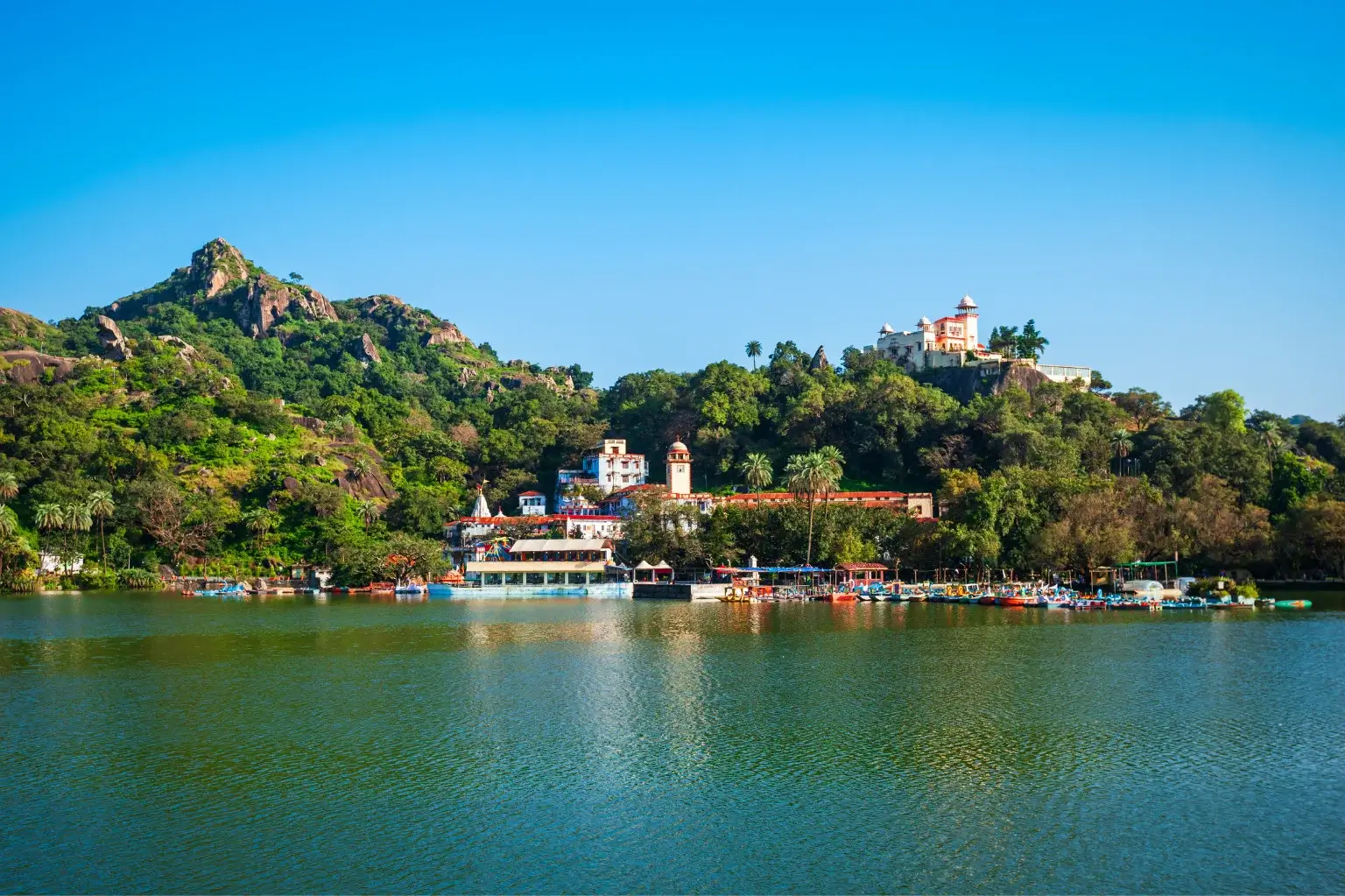 Best-Car-Rental-Services-in-Udaipur